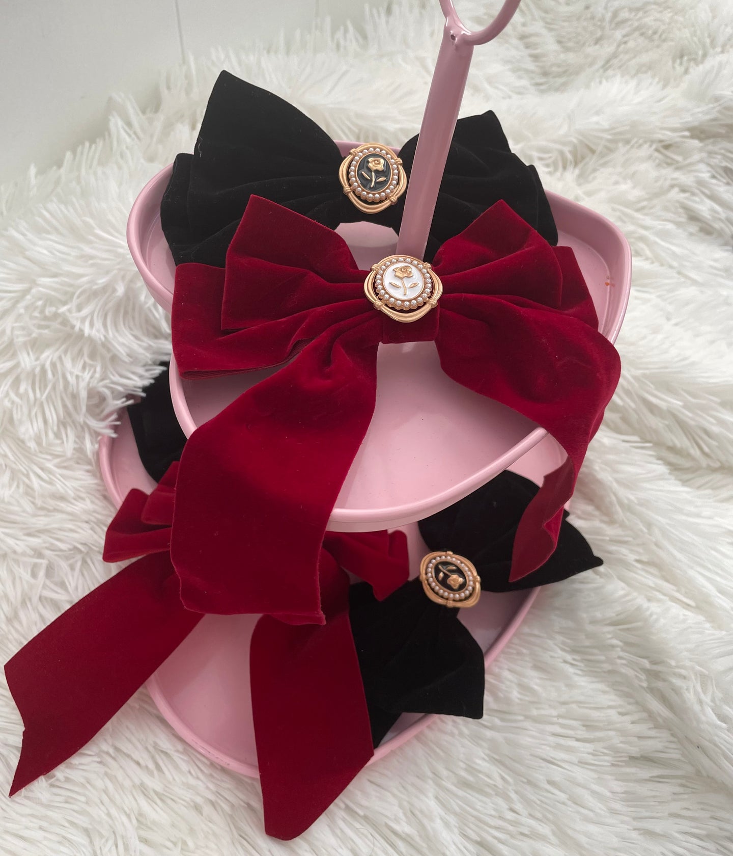 Sweetheart Bow