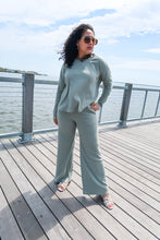 Load image into Gallery viewer, Vibin In Sage Set
